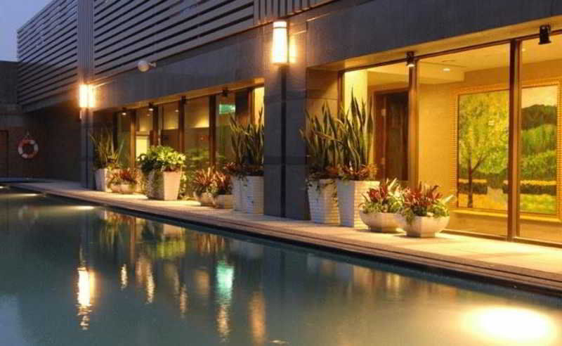 โรงแรมฟูลลอน เทาหยวน เถาหยวน ภายนอก รูปภาพ